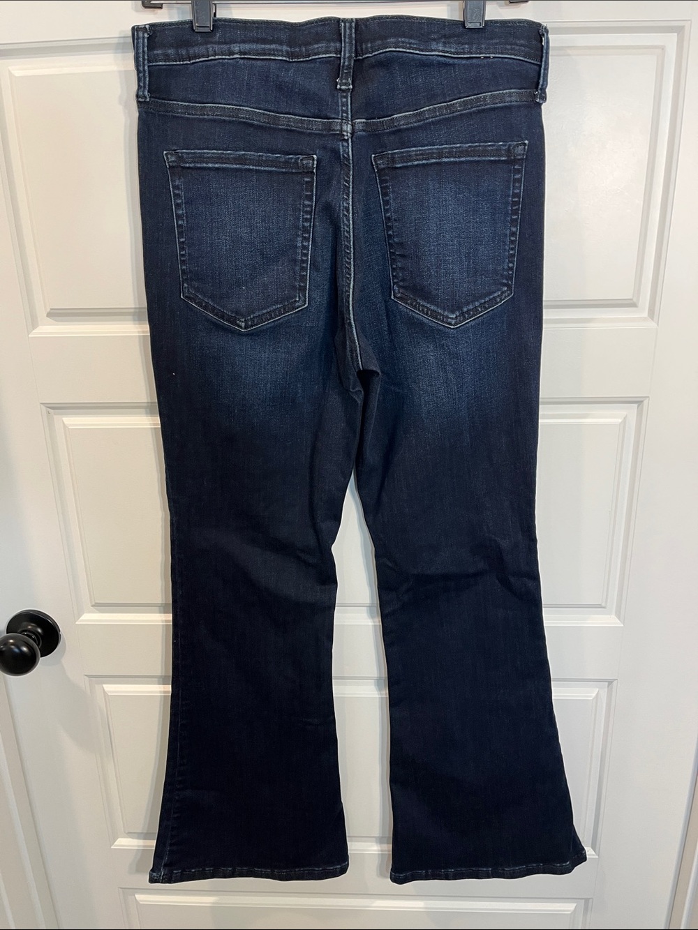 Banana Republic High Rise Flare jeans size 29 petite - Picture 2 of 6